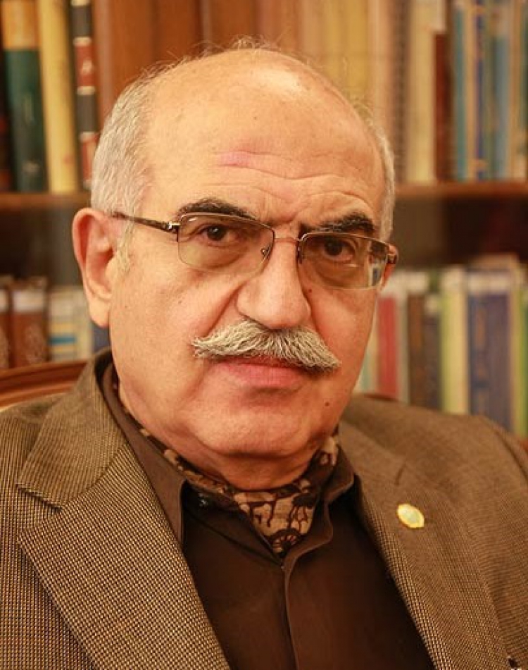 بهمن کشاورز، رییس اتحادیه کانون های وکلای ایران اعلام کرد